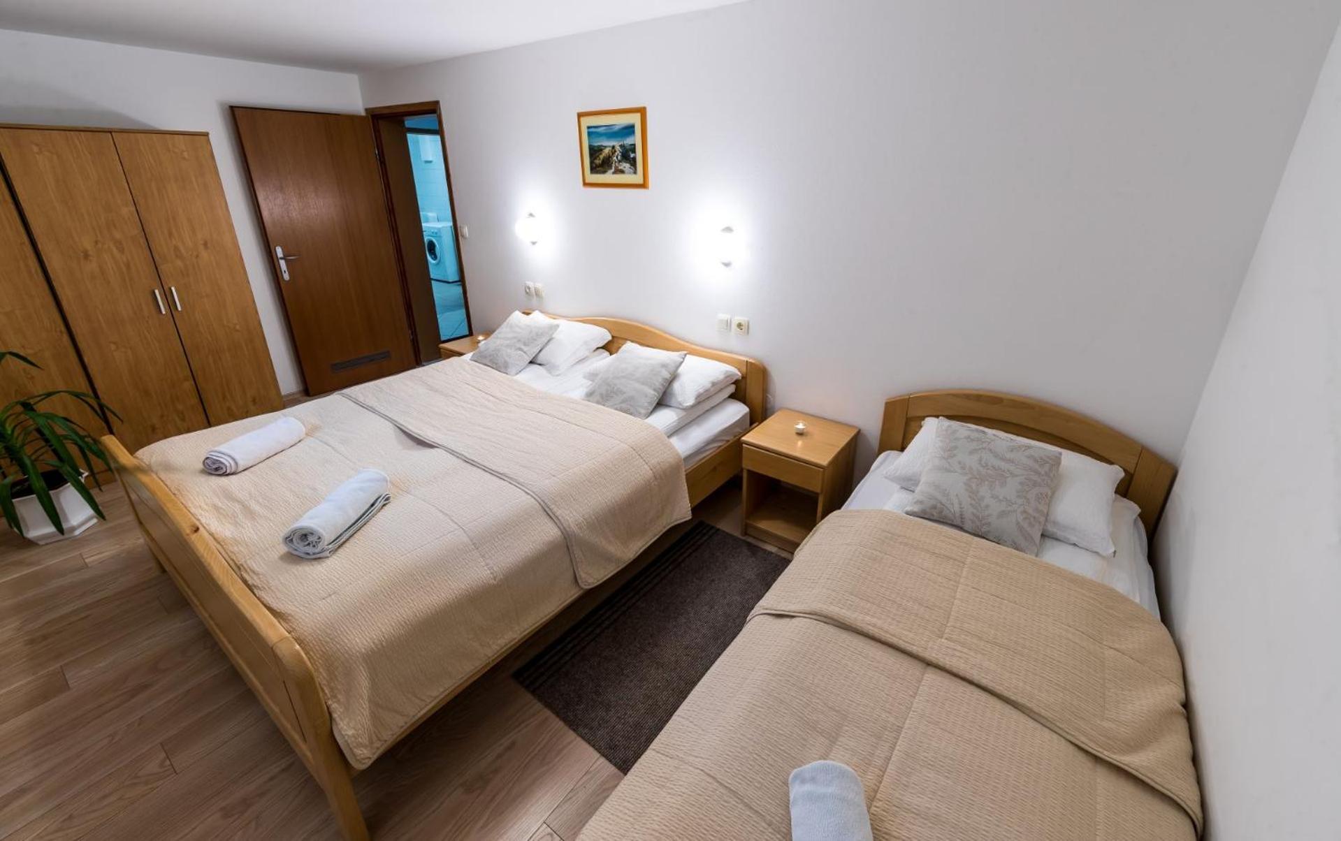 Zimzeleni Apartments Зрече Екстер'єр фото