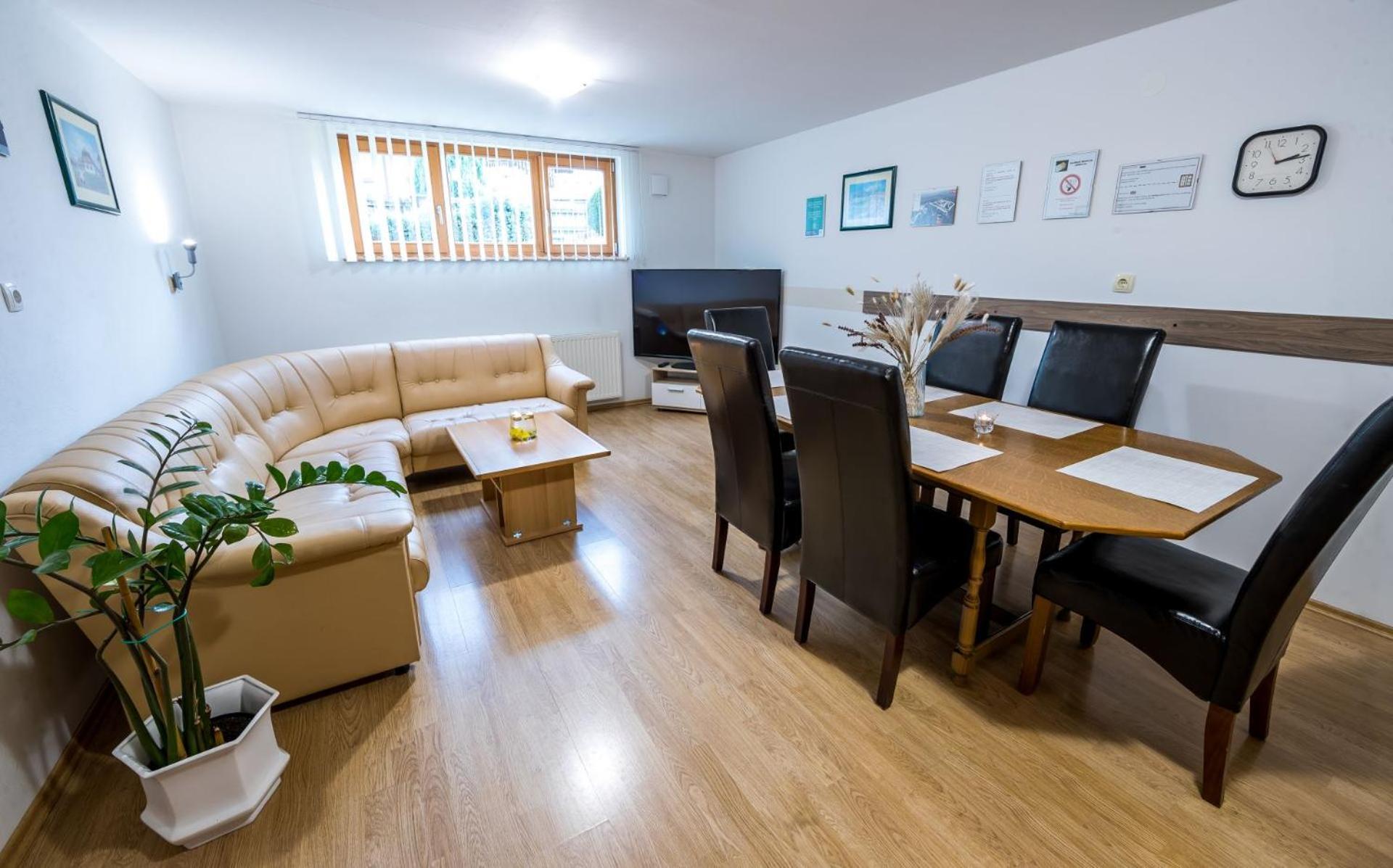 Zimzeleni Apartments Зрече Екстер'єр фото